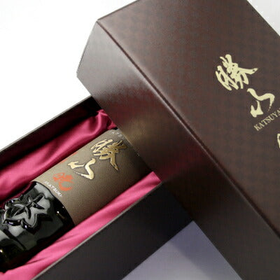 勝山純米大吟醸暁-AKATSUKI-720ml