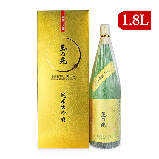 《送料無料》玉乃光酒造玉乃光純米大吟醸備前雄町100%1.8Lやや辛口カートン入