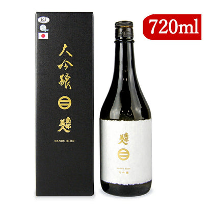 《送料無料》南部美人大吟醸カートン付720ml